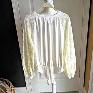 NEW! LACE SLEEVE BODY SUIT By EXPRESS SZ L